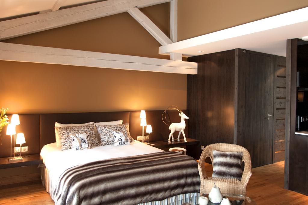 Andre Et Viviane Chatelard - Chambres D'Hotes Saint-Bonnet-le-Froid Room photo